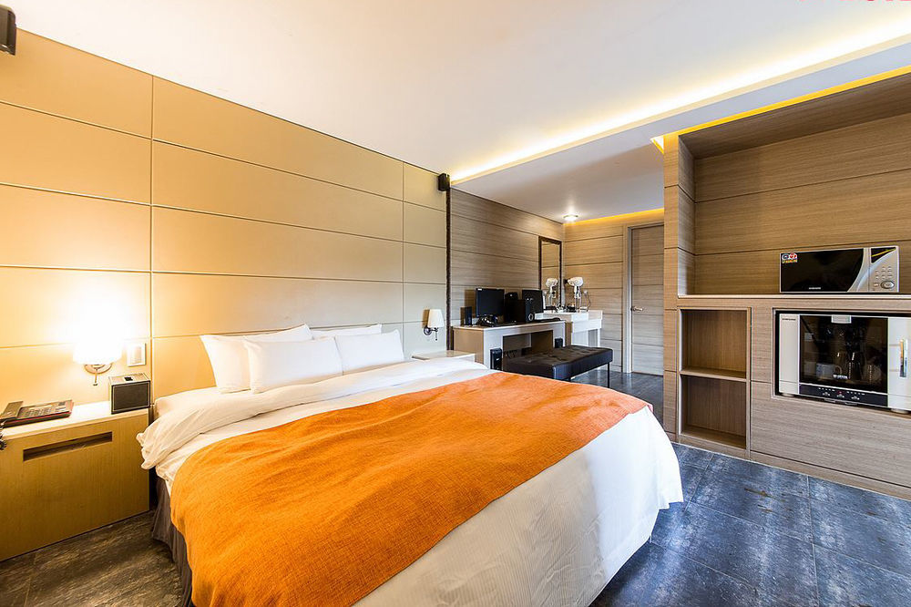 Tara Hotel Сеул Екстер'єр фото