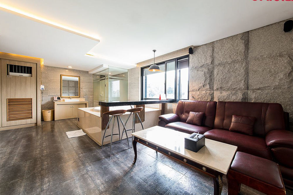 Tara Hotel Сеул Екстер'єр фото