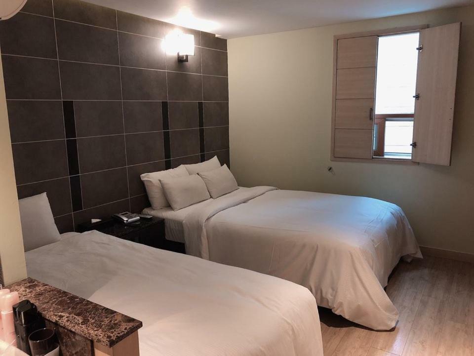 Tara Hotel Сеул Екстер'єр фото